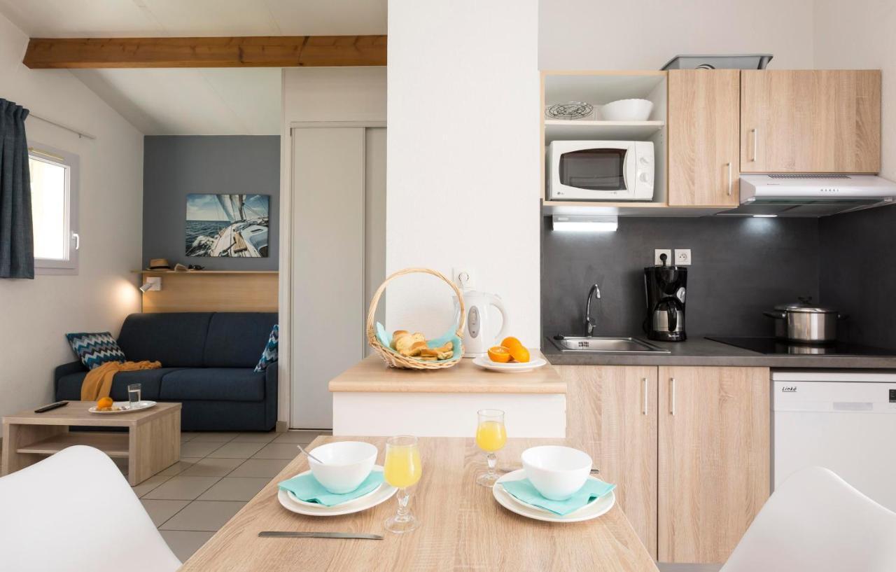Residence Odalys Le Village Des Amareyeurs Le Château-dʼOléron Zewnętrze zdjęcie