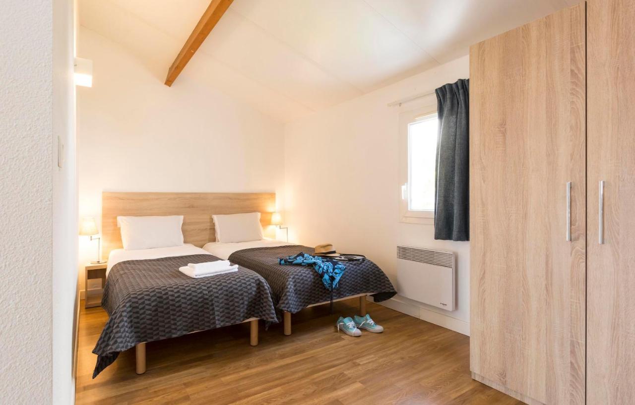 Residence Odalys Le Village Des Amareyeurs Le Château-dʼOléron Zewnętrze zdjęcie