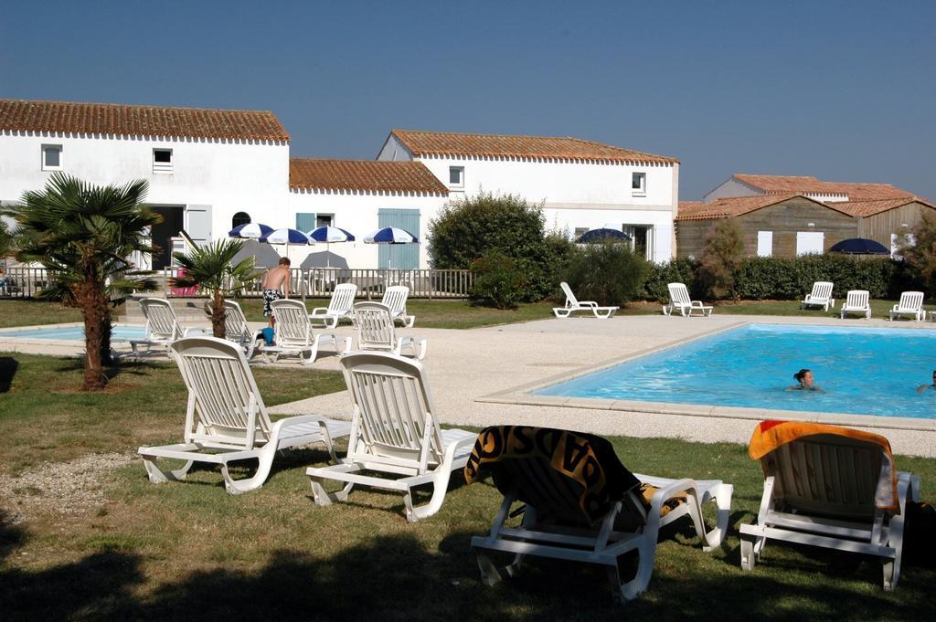 Residence Odalys Le Village Des Amareyeurs Le Château-dʼOléron Zewnętrze zdjęcie