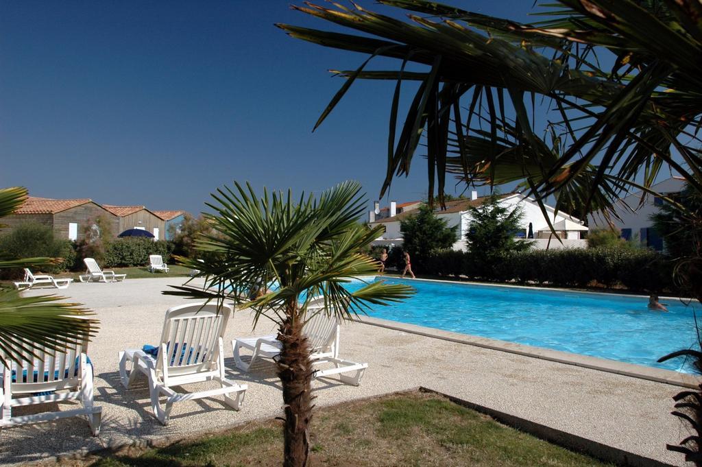 Residence Odalys Le Village Des Amareyeurs Le Château-dʼOléron Zewnętrze zdjęcie