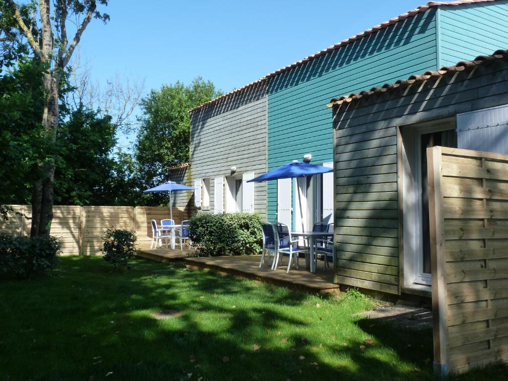 Residence Odalys Le Village Des Amareyeurs Le Château-dʼOléron Zewnętrze zdjęcie